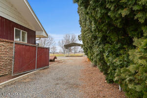 221 Meyers Rd Property Photo 37