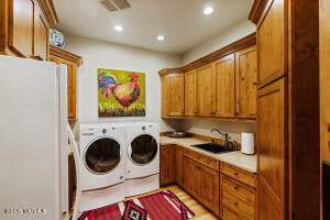 721 Selah Ridge Dr Property Photo 29