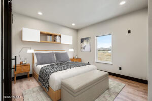 1210 Whatcom St Property Photo 18