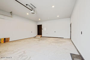 1210 Whatcom St Property Photo 31