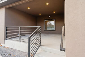 1210 Whatcom St Property Photo 32