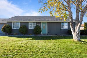 1132 Bobbi Dr Property Photo 2