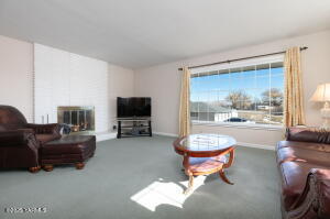 8711- 8713 Tieton Dr Property Photo 7