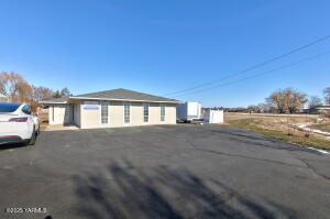 8711- 8713 Tieton Dr Property Photo 24