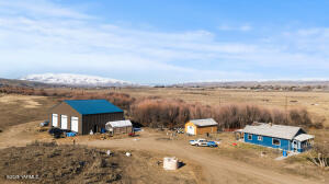 1141 Wenas Rd Property Photo 3