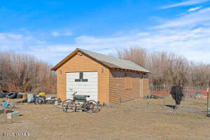 1141 Wenas Rd Property Photo 26