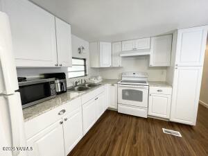 451 Pence Rd Property Photo 2