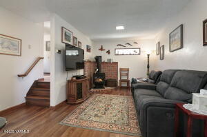 13907 Wide Hollow Rd Property Photo 13