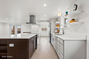 170 Brooks Rd Property Photo 10