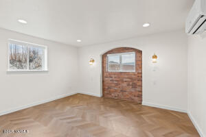 170 Brooks Rd Property Photo 15