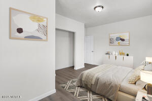 614 3rd St Property Photo 10