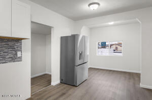 614 3rd St Property Photo 19