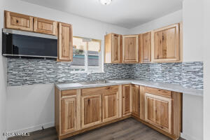 1411 Jefferson Ave Property Photo 8