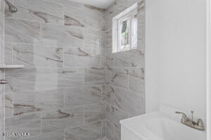 1411 Jefferson Ave Property Photo 35