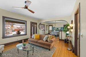 112 22nd Ave Property Photo 6