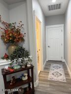 217 Claret Dr Property Photo 14