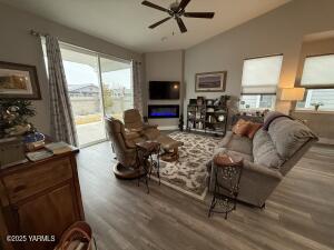 217 Claret Dr Property Photo 27