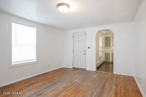 1012 8th Ave Property Photo 3
