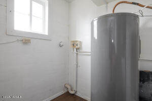 1012 8th Ave Property Photo 15