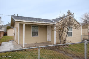 1012 8th Ave Property Photo 17