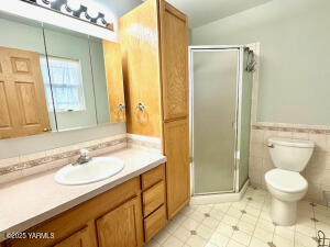 719 73rd Ave Property Photo 12