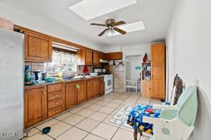 309 2nd Ave Property Photo 4