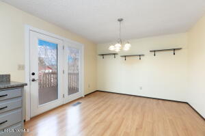 4703 Cowden Pl Property Photo 9