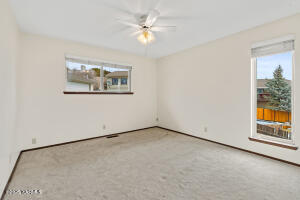 7803 Englewood Crest Dr Property Photo 21
