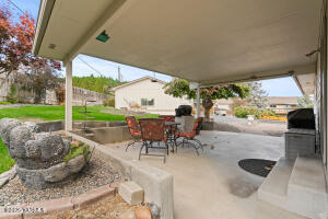 7803 Englewood Crest Dr Property Photo 33