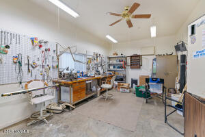 7803 Englewood Crest Dr Property Photo 39