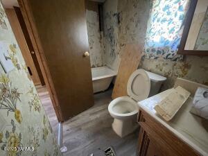 451 Pence Ave Property Photo 8