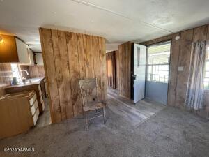 451 Pence Ave Property Photo 11
