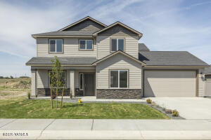 229 Bratton St Property Photo 1
