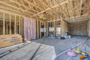 229 Bratton St Property Photo 2