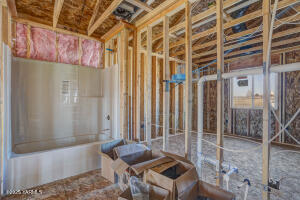 229 Bratton St Property Photo 11