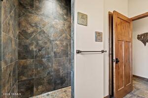 338 Clemans Dr Property Photo 29
