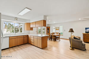 4931 Pear Tree Ct Property Photo 10