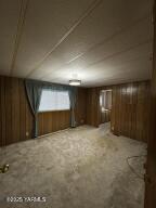 325 5th St Property Photo 6