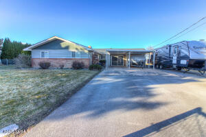4003 Emma Ln Property Photo 1