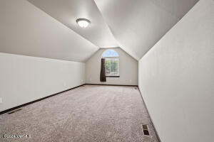 2109 Ruby Way Property Photo 15