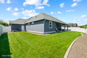 2109 Ruby Way Property Photo 23