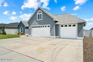 2109 Ruby Way Property Photo 24