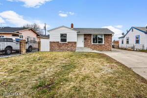 1207 9th Ave Property Photo