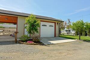1319 15th Ave Property Photo 71