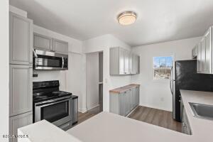 1805 Greenway Ave Property Photo 7