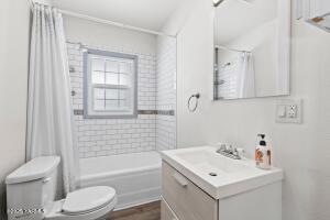 1805 Greenway Ave Property Photo 15