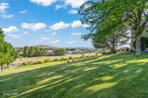 5404 Collins Rd Property Photo 9