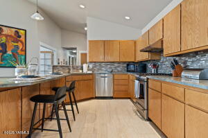 5404 Collins Rd Property Photo 21