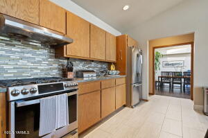 5404 Collins Rd Property Photo 23