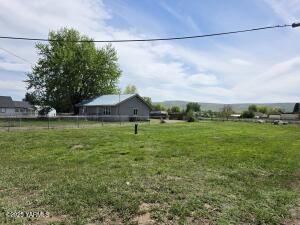8812 Ahtanum Rd Property Photo 19